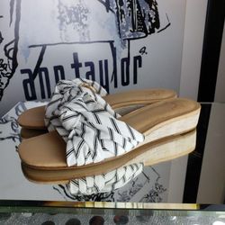 JOIE White and Black Sandal/Wedge Size 7