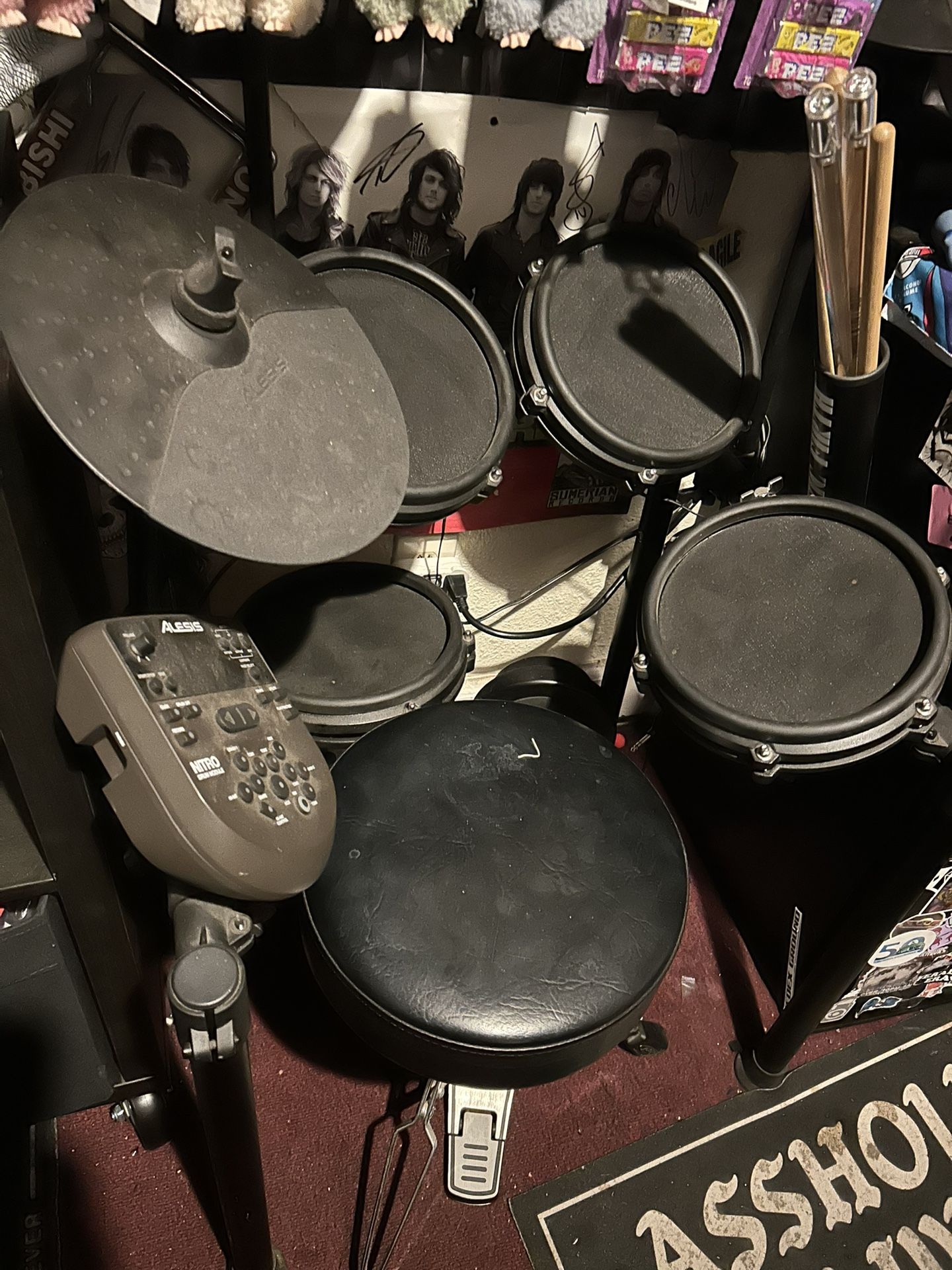 Alesis Nitro Mesh Kit 8 Piece Electronic Drum Set