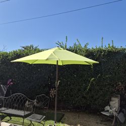 7.5" FT Market Umbrella Patio Color: Green Base Not Included 