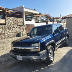 04' Chevy Avalanche Z66