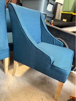 4 accent chairs, 2 set of 2