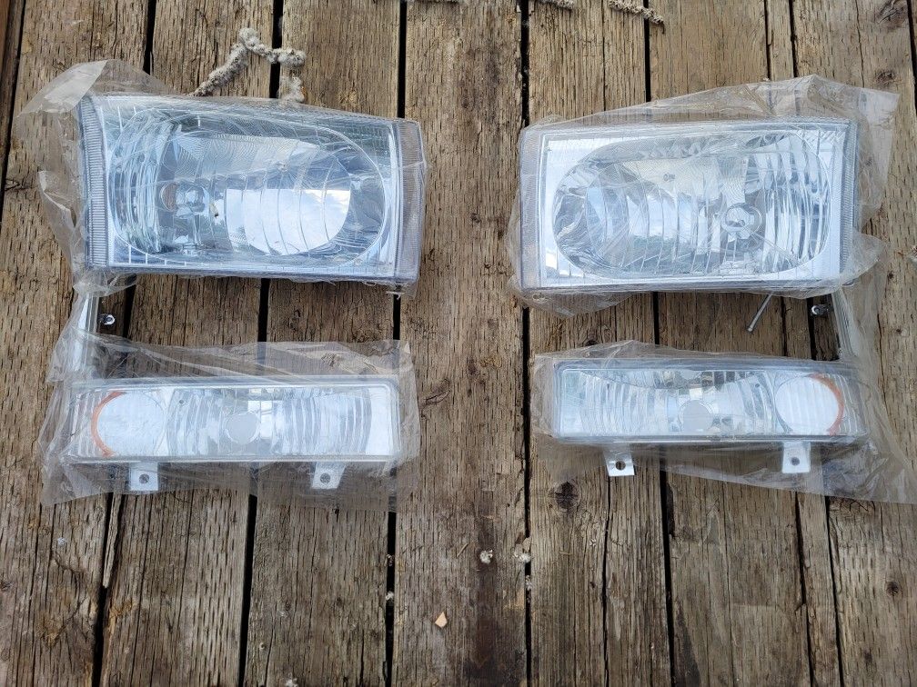 99-01 Ford F-250 SuperDuty Headlights