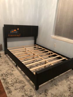 Brand New Queen Size Black Leather Platform Bed Frame (New In Box)