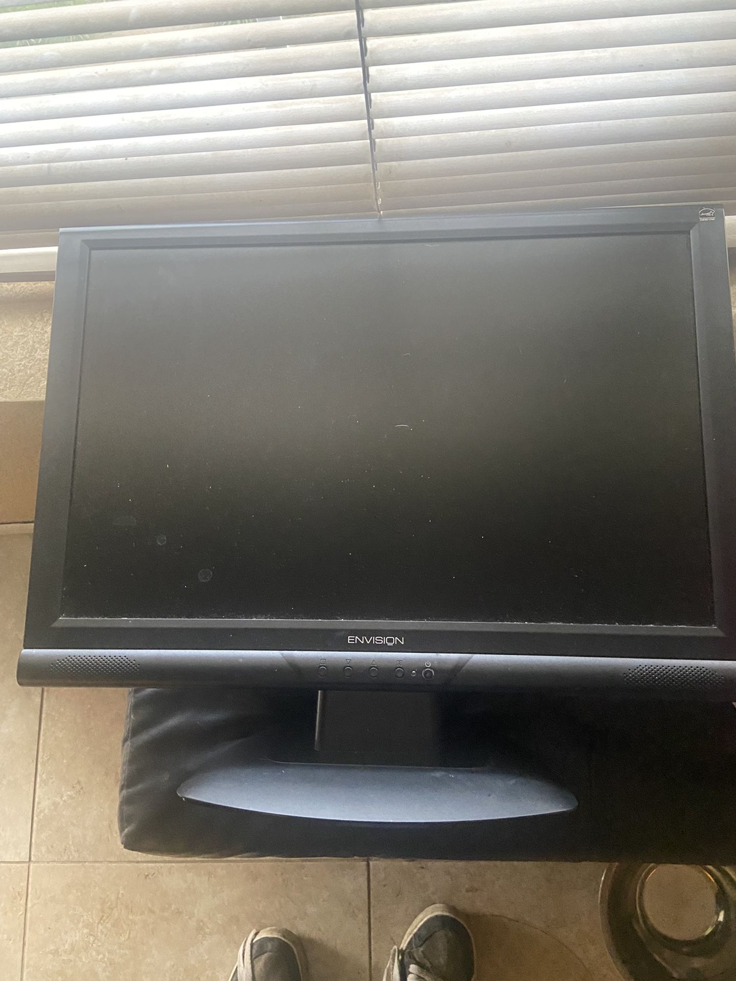 Envision H22w LCD Monitor 22”