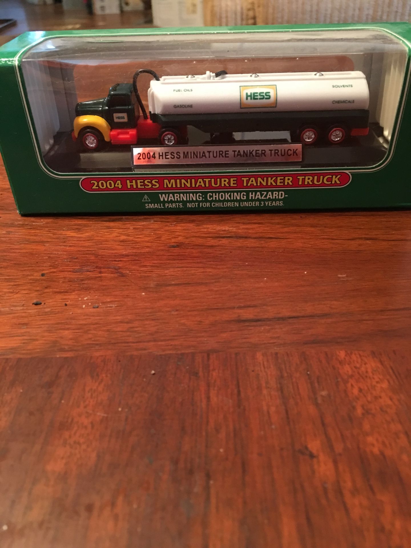 2004 Hess miniature tanker truck