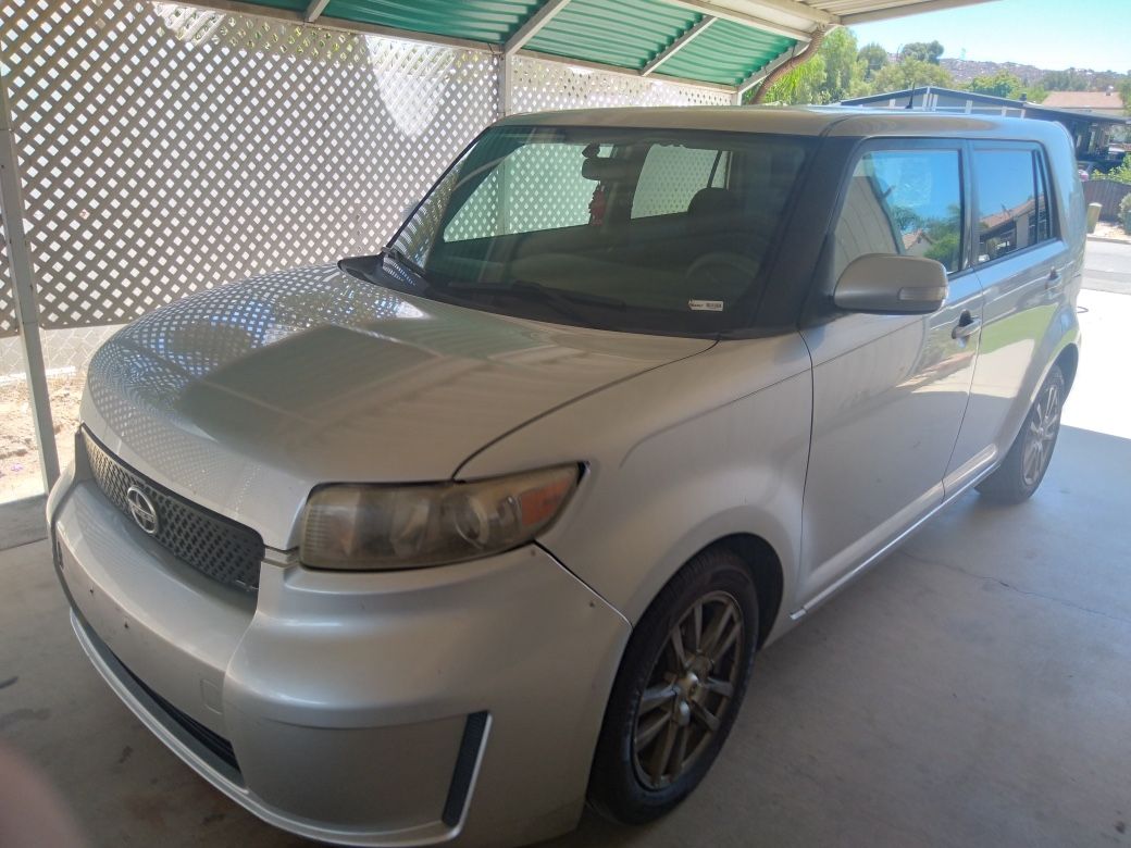 2008 Scion xB