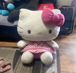 Giant hello kitty