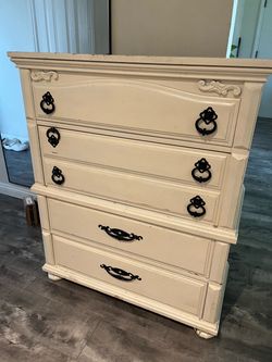 Used dresser