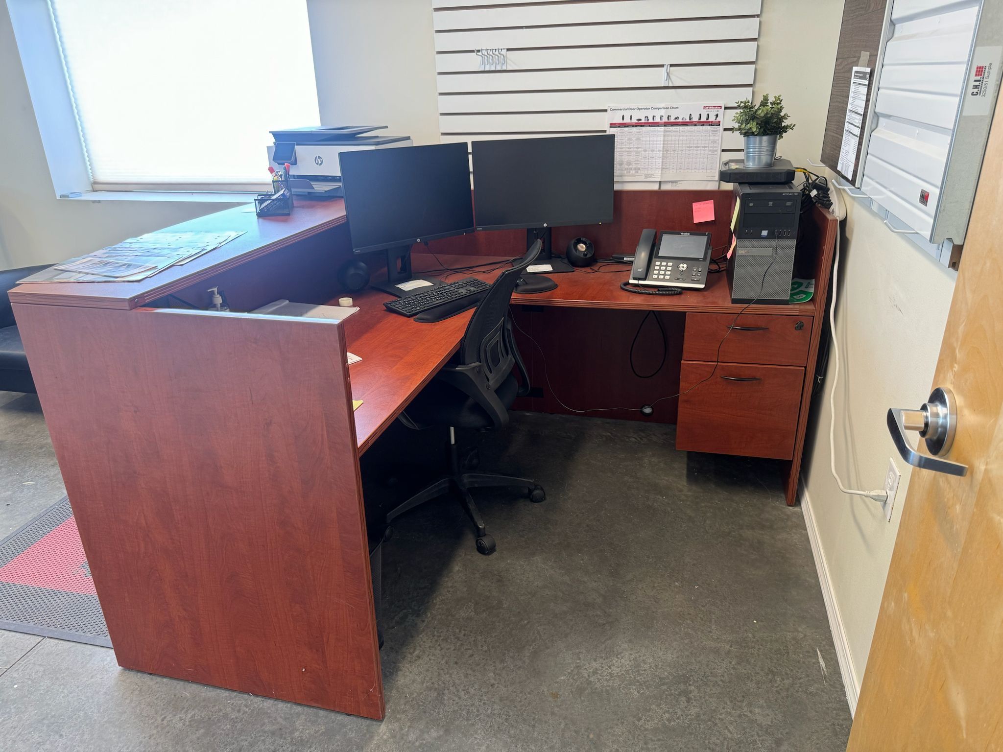Reception Desk 