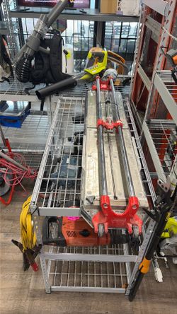 Tile cutter