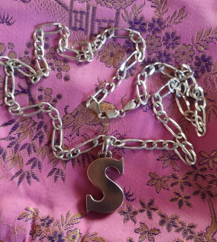 Genuine Vintage GUCCI, Hallmarked