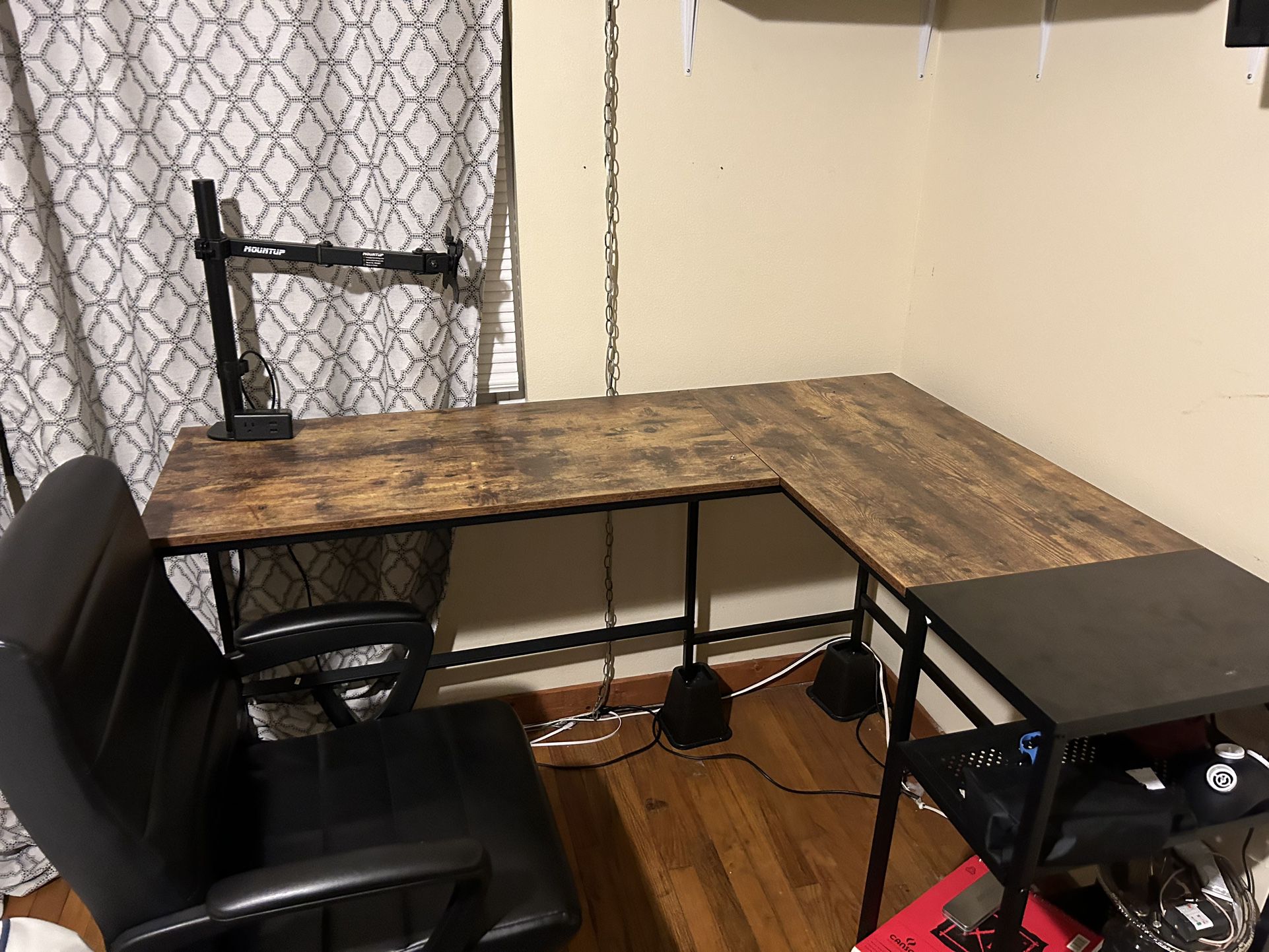 L Shape Desk And Desk Chair! 