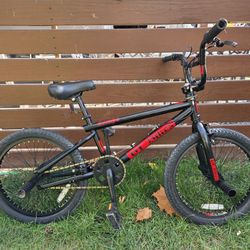 2002 GT COMPE 20" BMX BIKE