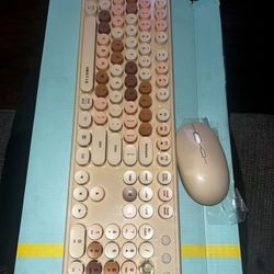 Ubotie Pink Wireless Keyboard With Mouse