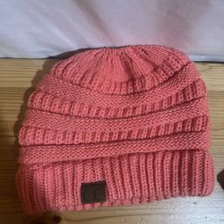 C.C Exclusive CC Beanie tail Ponytail Messy Bun Solid Ribbed Knit Beanie Hat Used Good Condition $12 Meet Up In Irving @dfwgoods