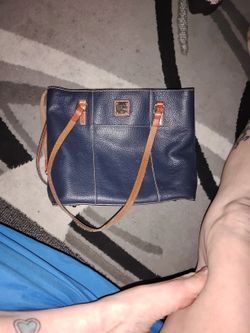 Dooney And Bourke Purse