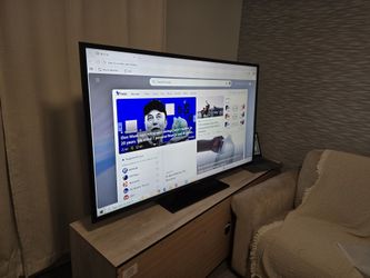 Samsung 60 In Smart TV