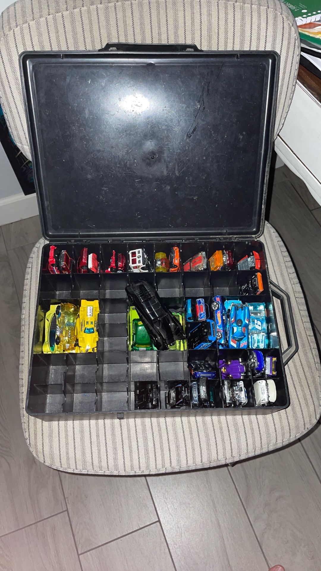 Hot Wheels Collector Kit