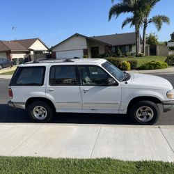 1997 Ford Explorer