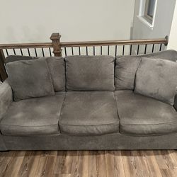 86” Radley Sofa (Macys)