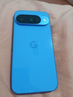 Google Pixel 10 Pro Smartphone in Blue