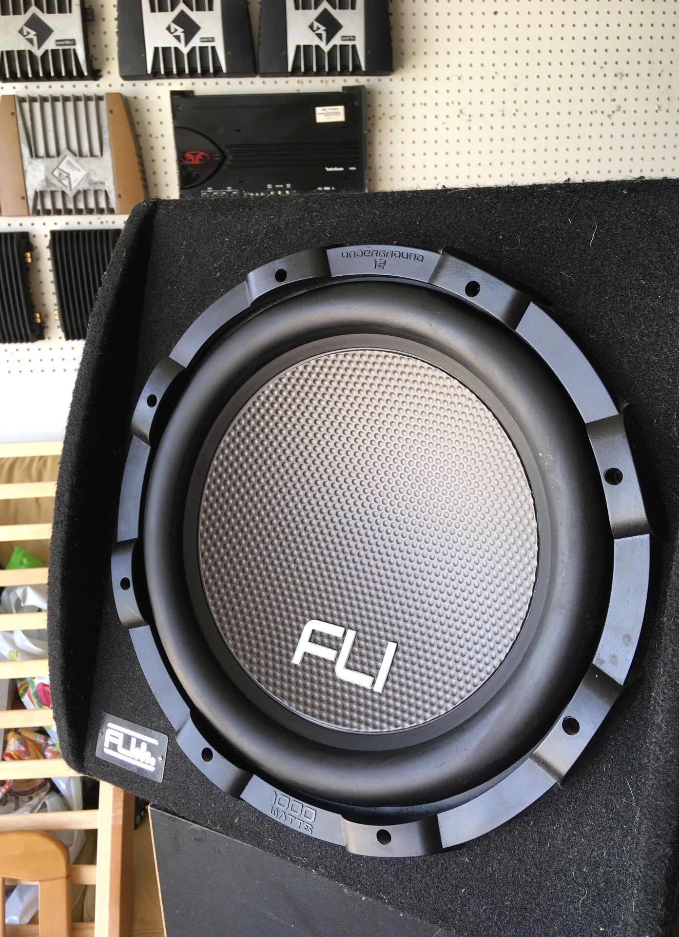 FLI Audio car Audio amplified subwoofer 12” 1000 watts system
