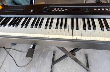 Williams Allegro- 88 Key