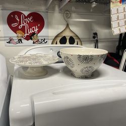 Party Cake Plater / Lg Bowl 