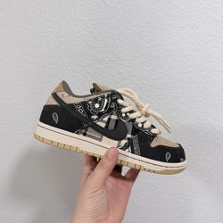 Nike sb dunk Travis Scott