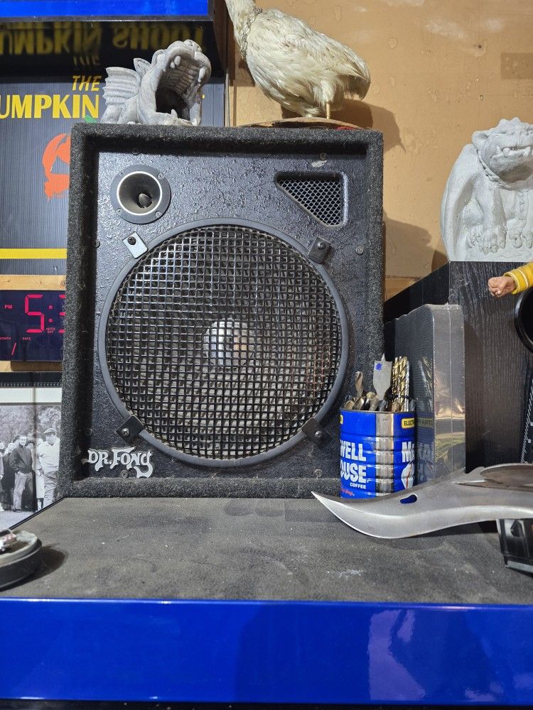 4. 15 Inch Dj Speakers 400 Or Best Offer