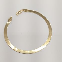 10kt Real Gold Herringbone Bracelet 4.6mm 8 inches 