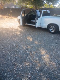 2000 Chevrolet S-10