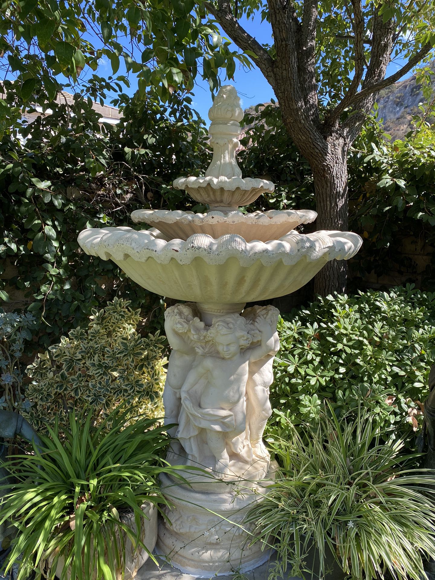 Italian Cherubs stone fountain