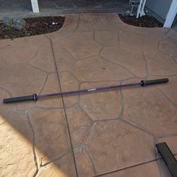 Hero 35 lb Women's Olympic Barbell – Excellent Condition