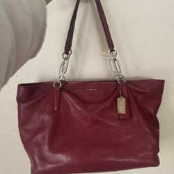 Vintage coach leather purse in red