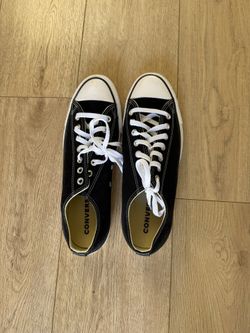 Converse Size 11 Men’s