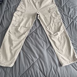 American Eagle Cargo Pants