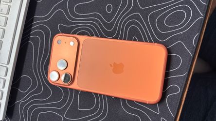 Iphone 17 Pro Max - 512GB LIKE NEW - unlocked
