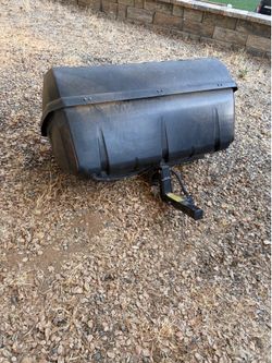 Thule cargo carrier rack hitch tow towing