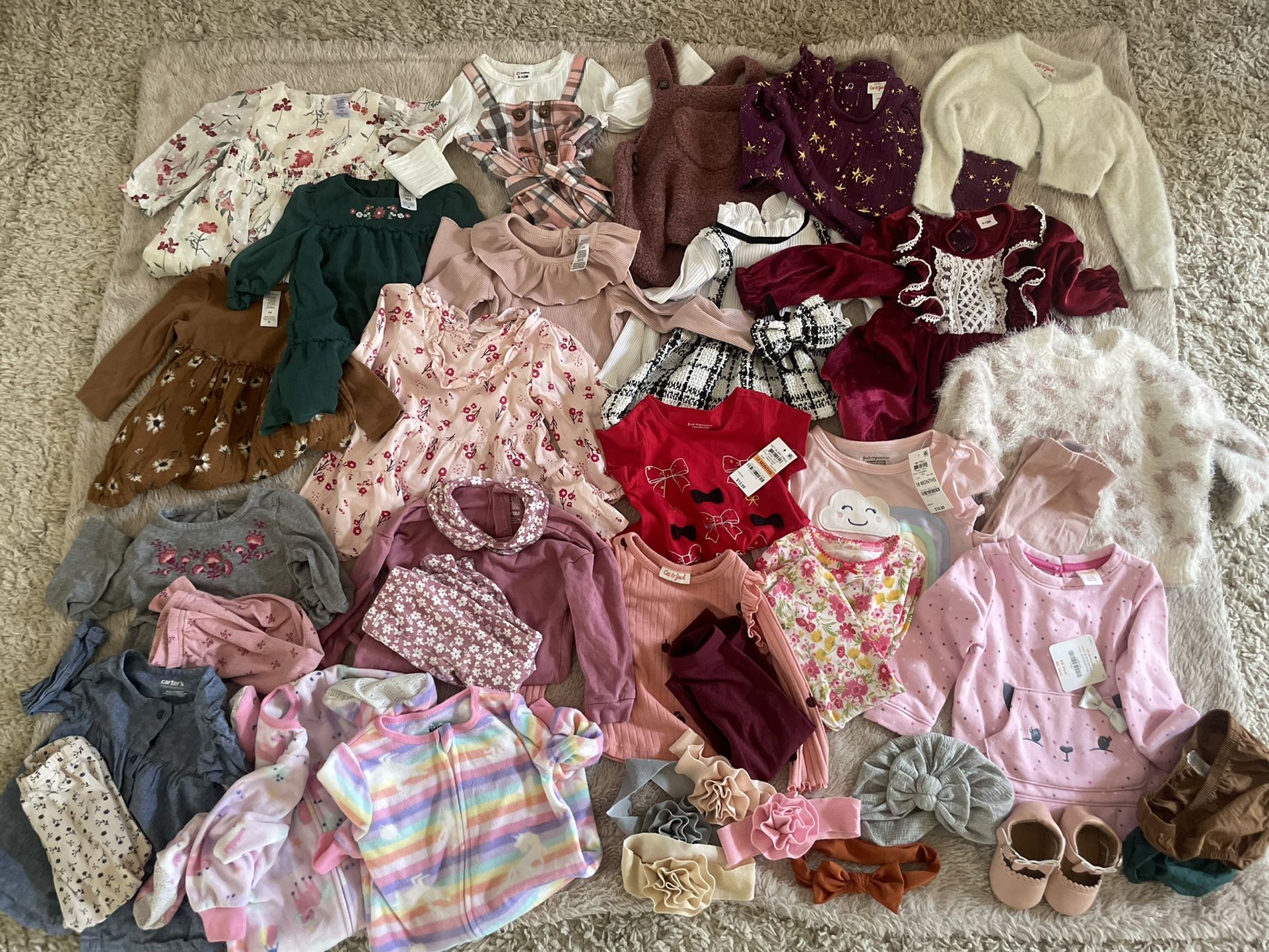 Lot Of Baby Girl Clothes Ranging 9months-18 Months