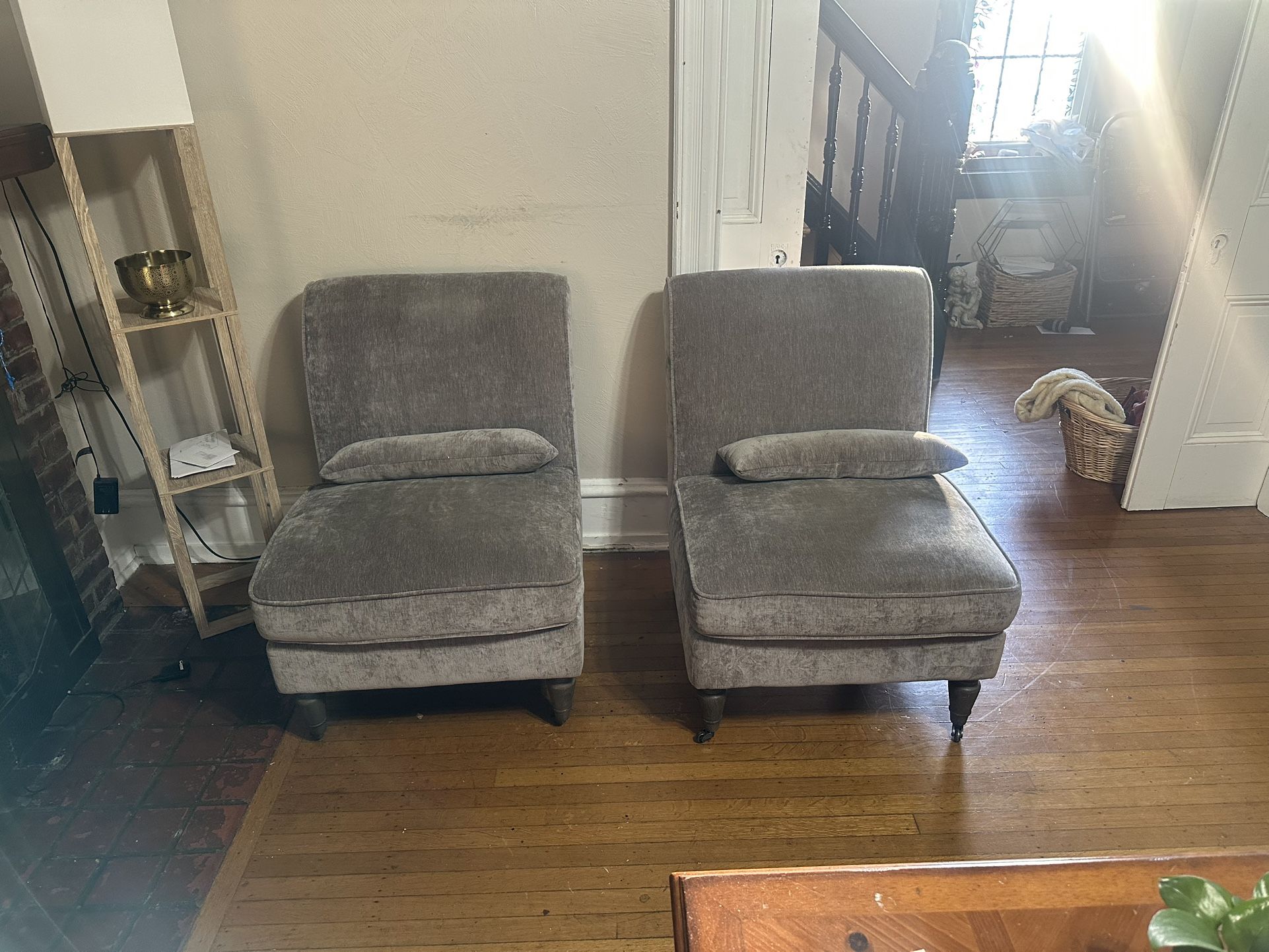 2 Sitting Chairs W/ Wood Coffee Table