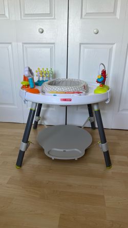 Skip hop bouncer