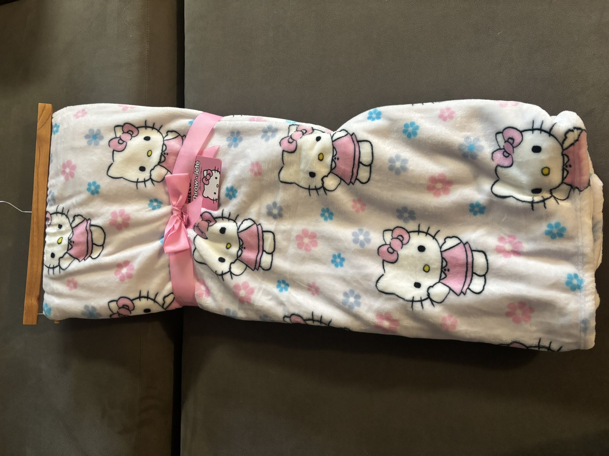 Hello Kitty Blanket