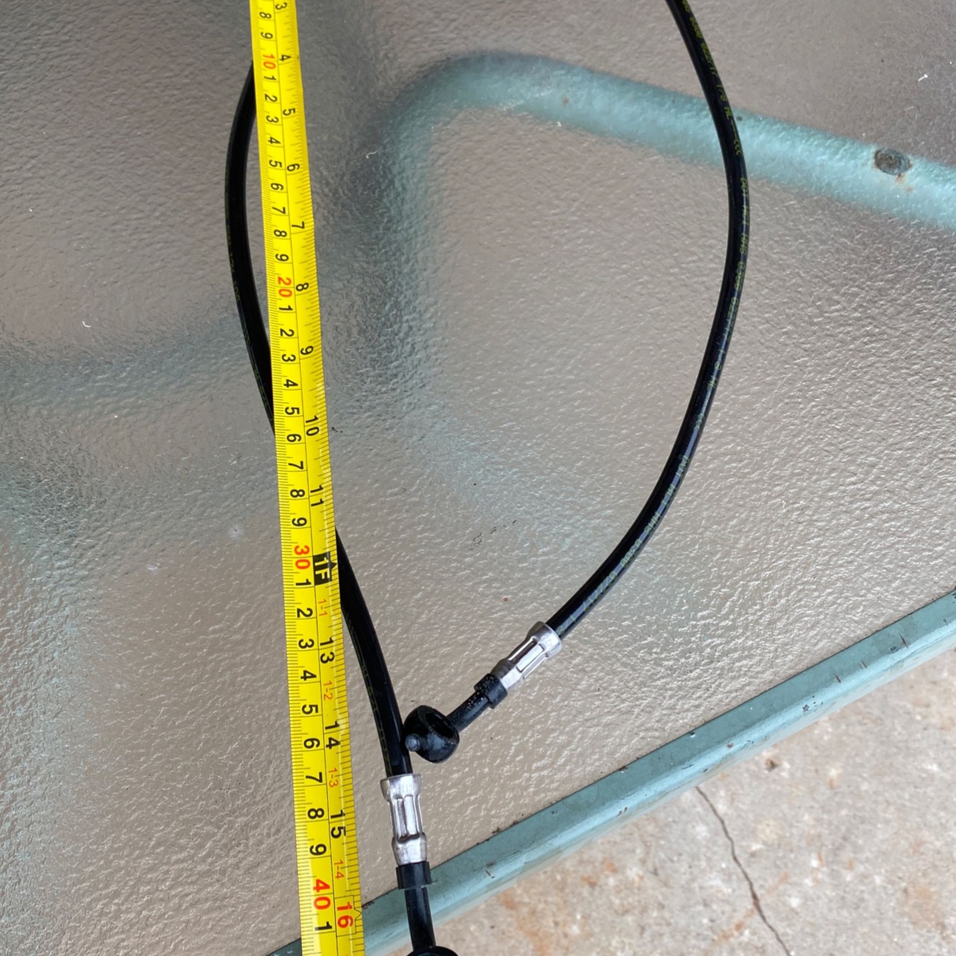 Harley Davidson dual caliper brake hoses