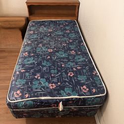 Bed With Mattress,box,hardboard 