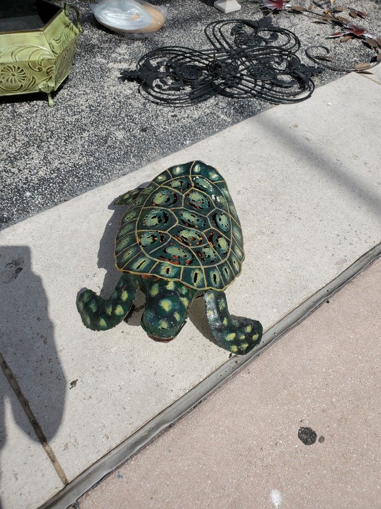 Turtle metal art