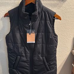Brand new with tags Northface Merriwood Reversible vest women X small