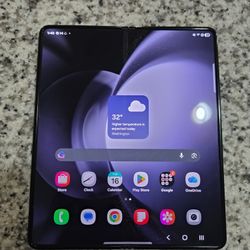 Samsung Galaxy Z Fold 5