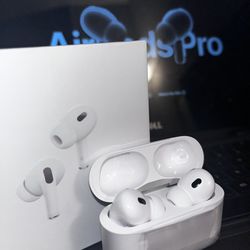 BRAND NEW AIRPOD PROS GEN 2(NEGOTIABLE)