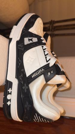 Louis Vuitton Trainer Sneaker size 11